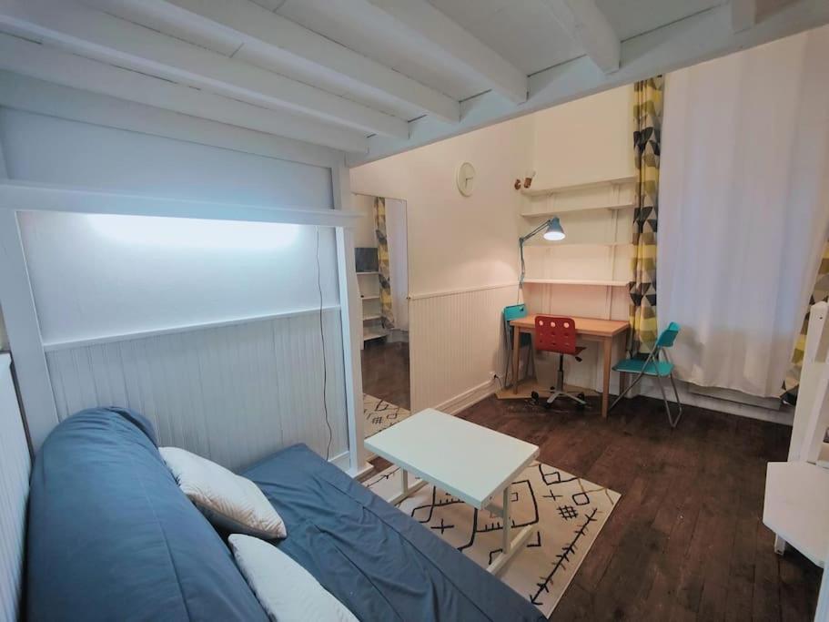 Studio Proche De La Tour Eiffel Apartment Paris Exterior photo